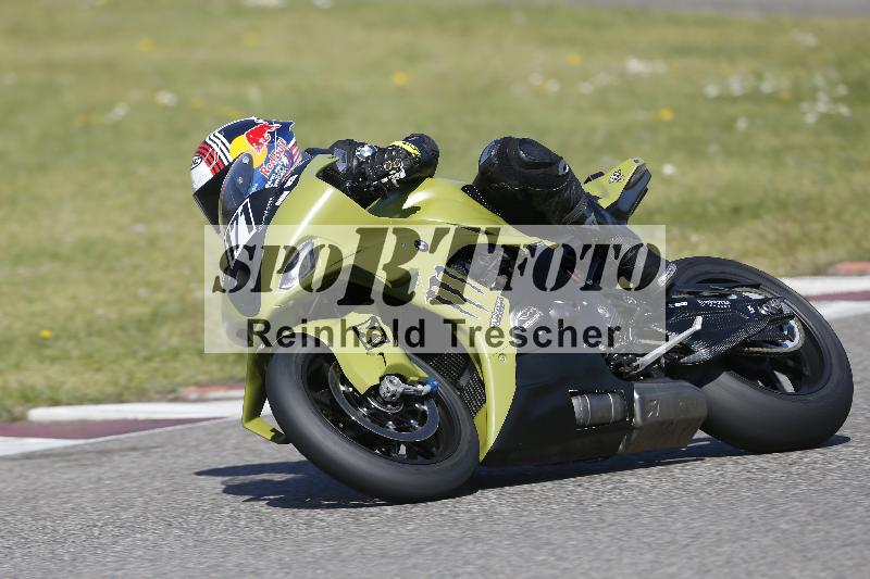 /10 20.04.2026  Pluess Moto Sport ADR/Freies Fahren/171